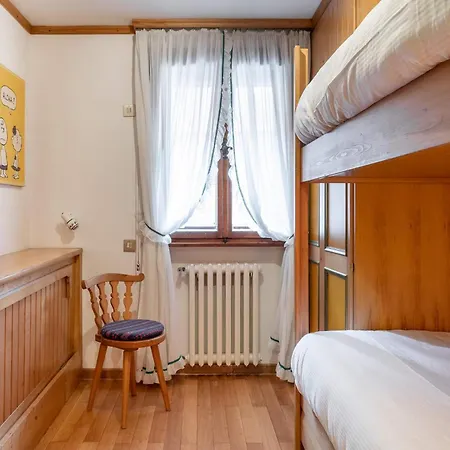Apartment Cozy 3 Bedroom With Access To Garden